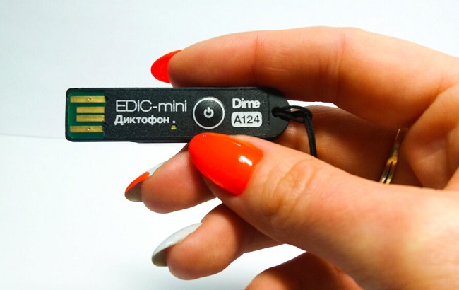 Мини-диктофон "Edic-mini Dime A124"
