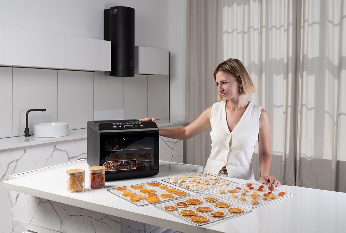 Сушилка для овощей и фруктов GARLYN D-06 Pro