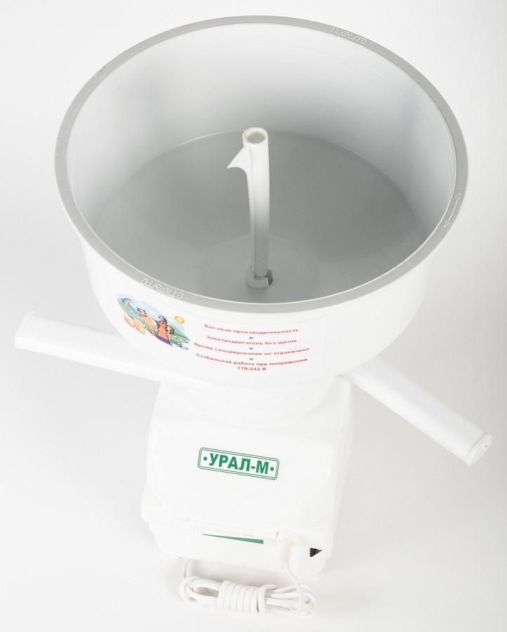 Сепаратор бытовой для молока "Урал-М" с регулятором купить по цене 7 ...