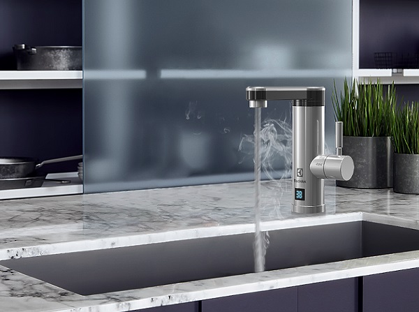 Водонагреватель проточный Electrolux Taptronic S