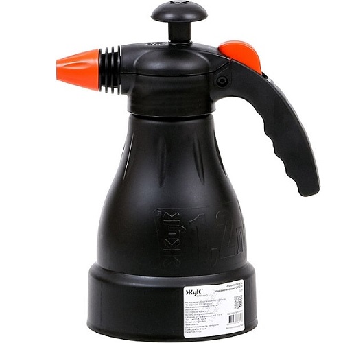 Опрыскиватель ЖУК Оптима ОП-230 пневматический